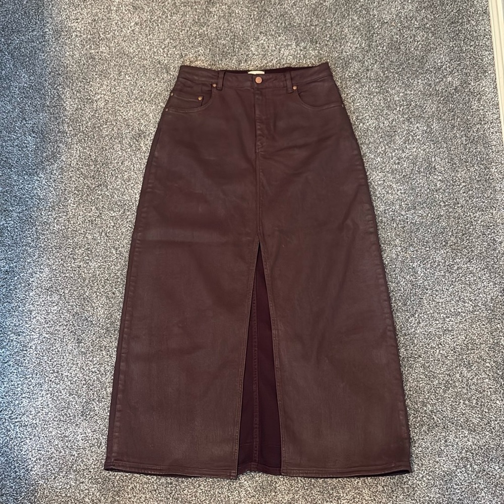 Chic Brown Pencil Skirt